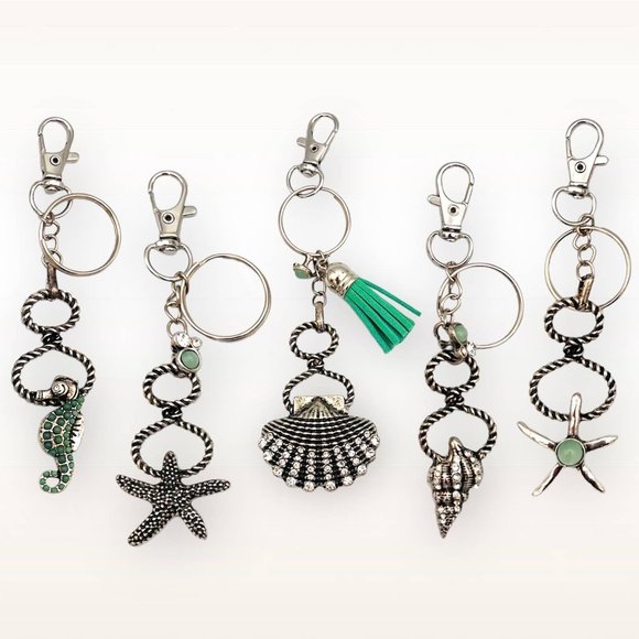 Handmade Sea Life Keychain Shell Seahorse Starfish Tassel Silver Repurposed - Picture 1 of 10